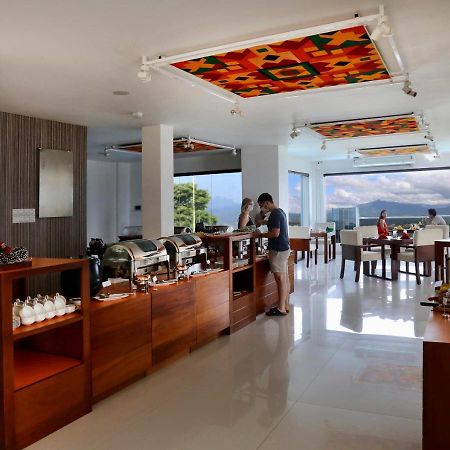 เมาน์ บลู กัณฏิ Hotel แคนดี้ ภายนอก รูปภาพ