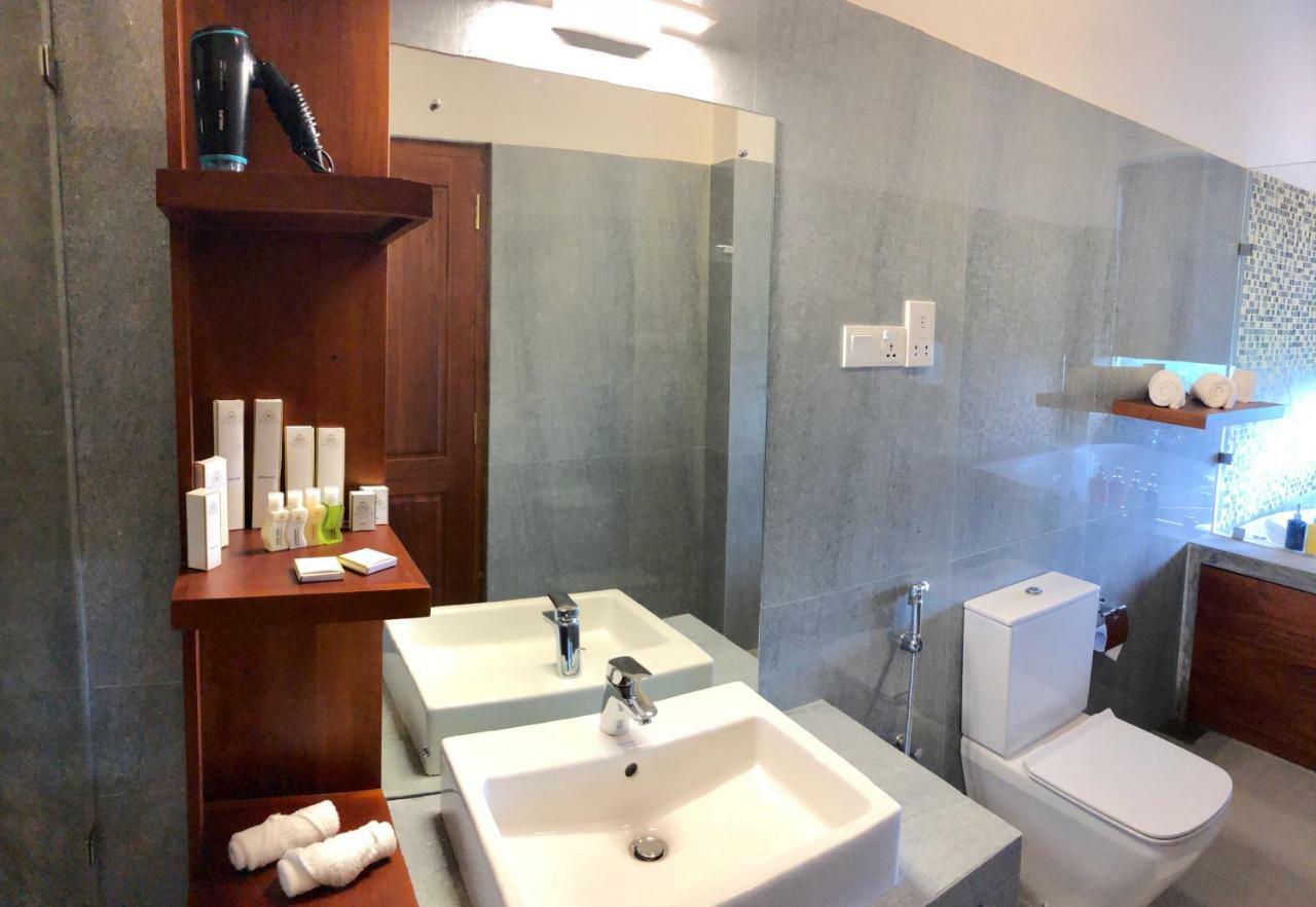 เมาน์ บลู กัณฏิ Hotel แคนดี้ ภายนอก รูปภาพ