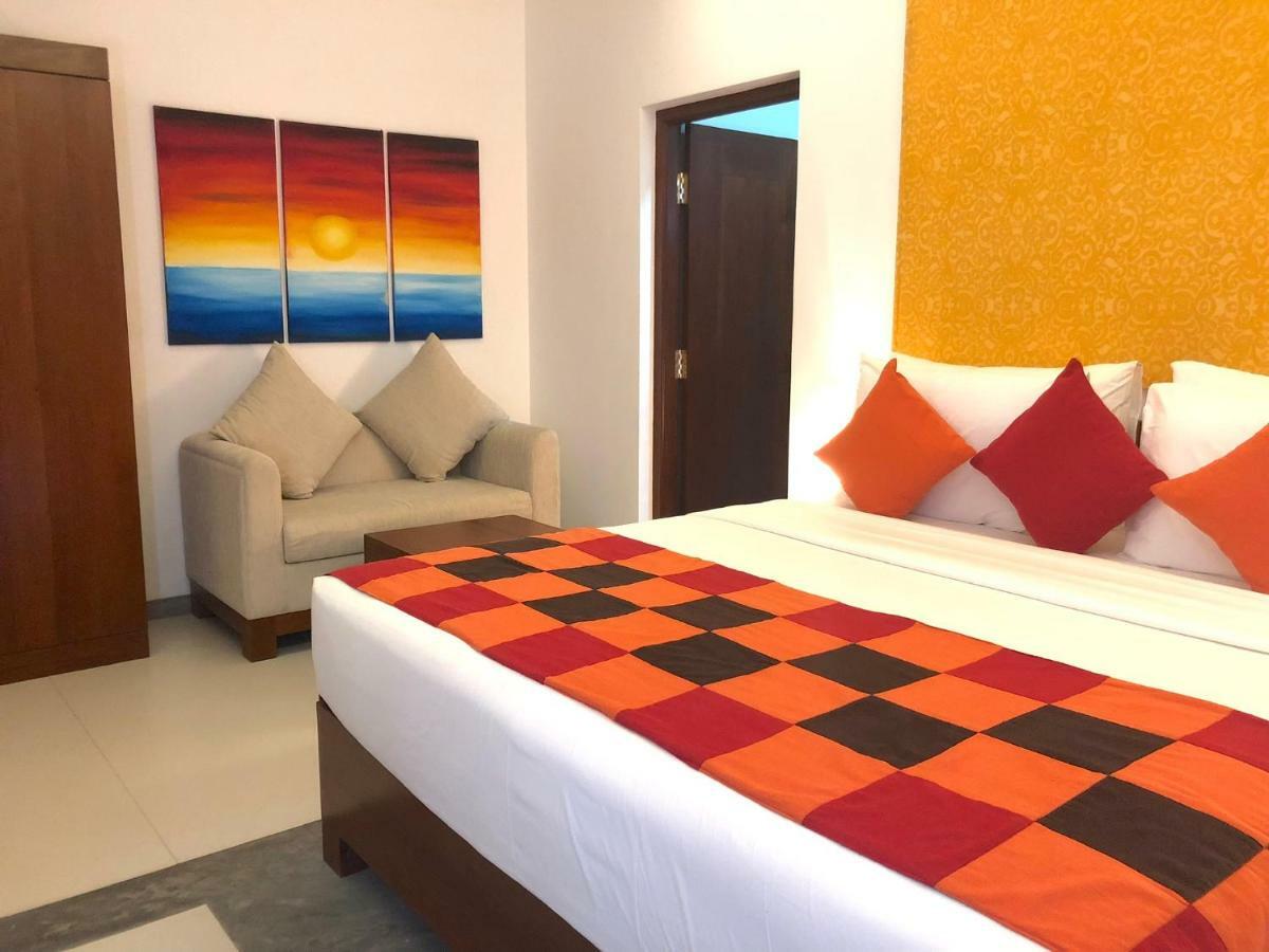เมาน์ บลู กัณฏิ Hotel แคนดี้ ภายนอก รูปภาพ