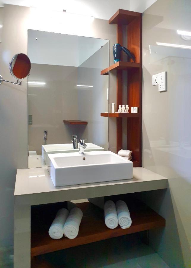 เมาน์ บลู กัณฏิ Hotel แคนดี้ ภายนอก รูปภาพ